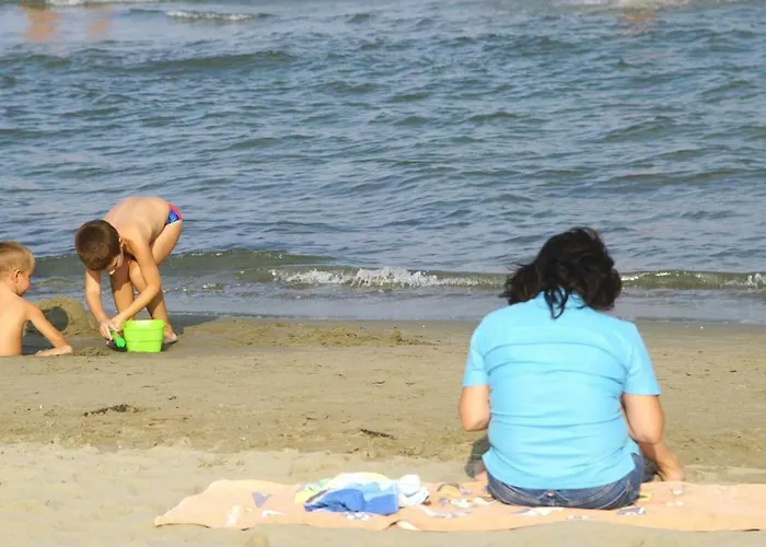 فيلة 4b ليدو ديلي ايستينسي